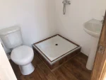 Cabaña Pequeña ‘BaseCamp’ – Refugio Moderno de 15m² (6×2.5m) - Imagen 3