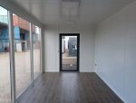 Módulo Oficina Prefabricada 3×6 con Muro Exhibidor - Imagen 4
