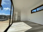 Cabaña Modular Edison – 8x3m con Dormitorio y Baño Completo - Imagen 3